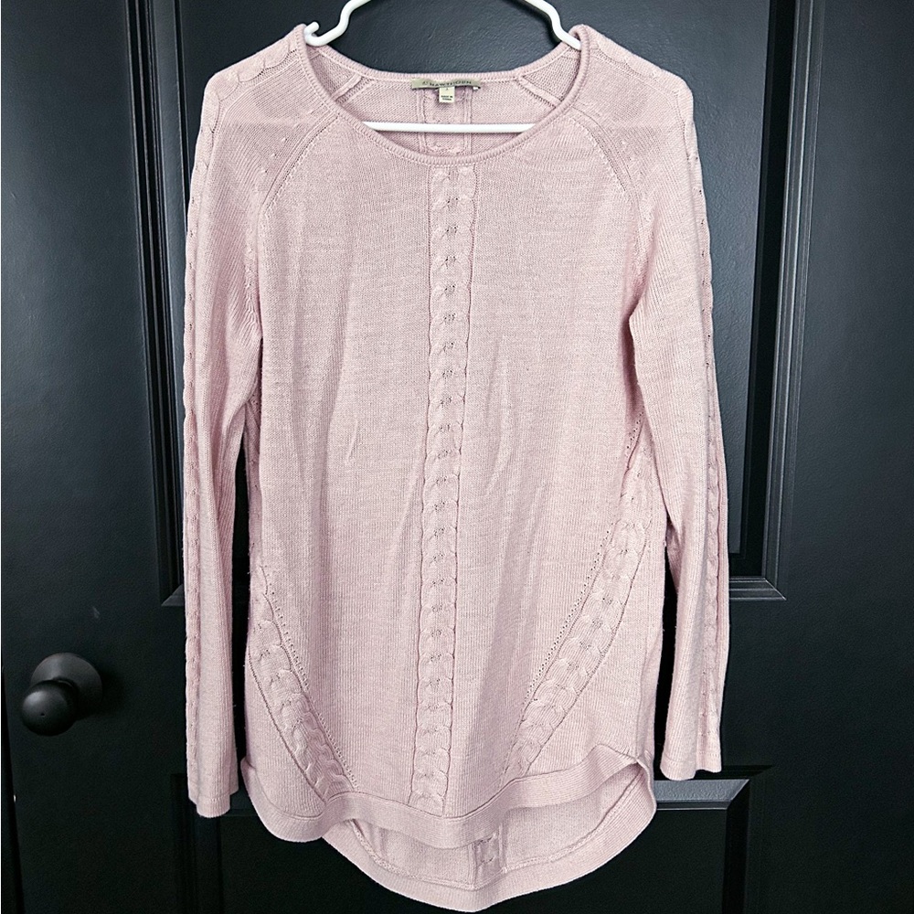 41 Hawthron pink sweater Size small